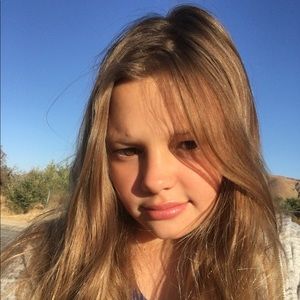 Meet your Posher, Lacey